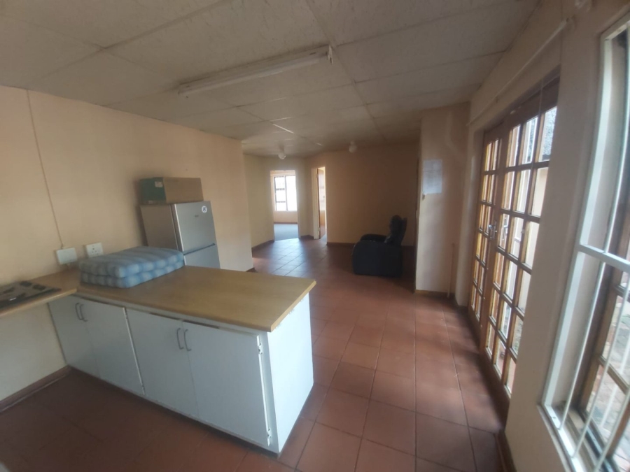 13 Bedroom Property for Sale in Universitas Free State